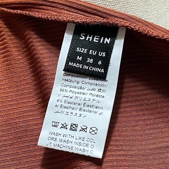 SHEIN X PRIVY2 Ways Ribbed Knit Cop Top‎ - Picture 2 of 8